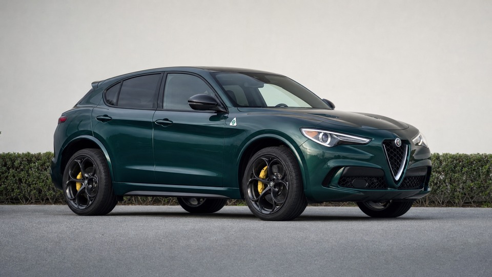 Alfa Romeo Stelvio Quadrifoglio 949