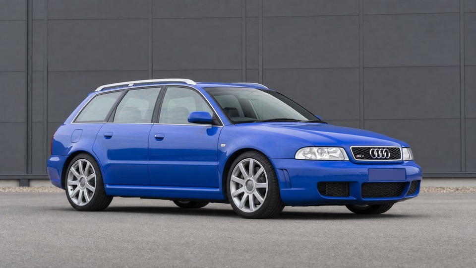 Audi RS4 2.7T biturbo B5
