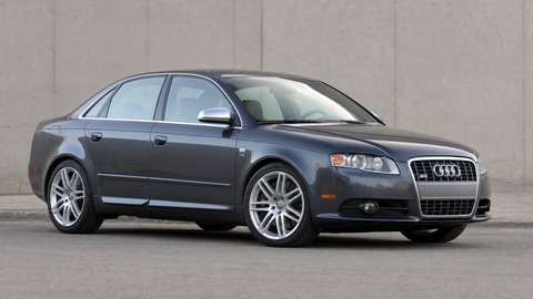Audi S4 B7