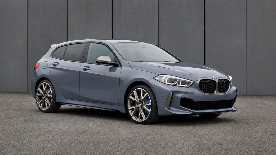 BMW M135i xDrive F40