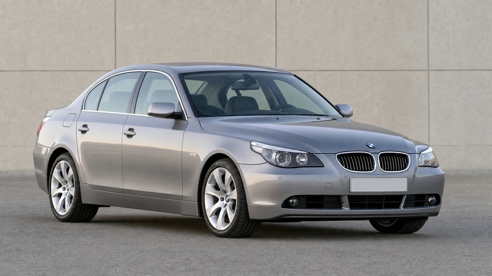 BMW 545i E60