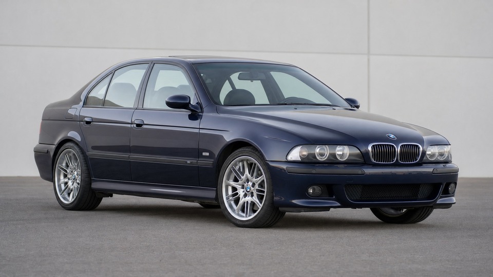 BMW M5 E39
