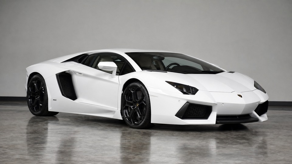 Lamborghini Aventador LP700-4