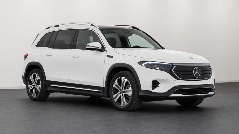 Mercedes-Benz EQB 250+ X243